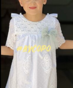 Alternative view of A Vestido mangas Perforado Copo